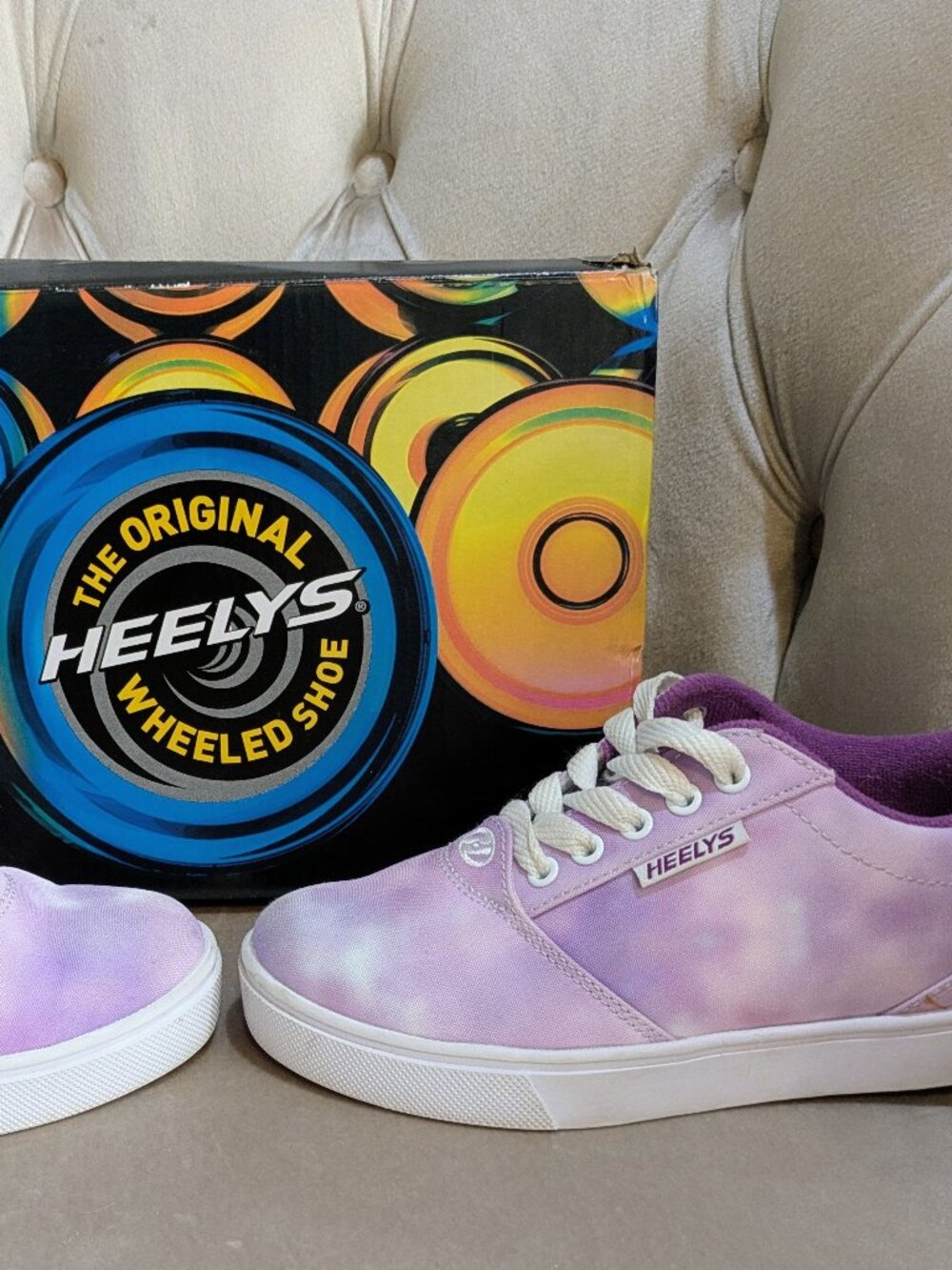 Heelys Pro 20 Prints Lavender/Purple Tie-Dye Rolling Sneakers - Youth Size 2